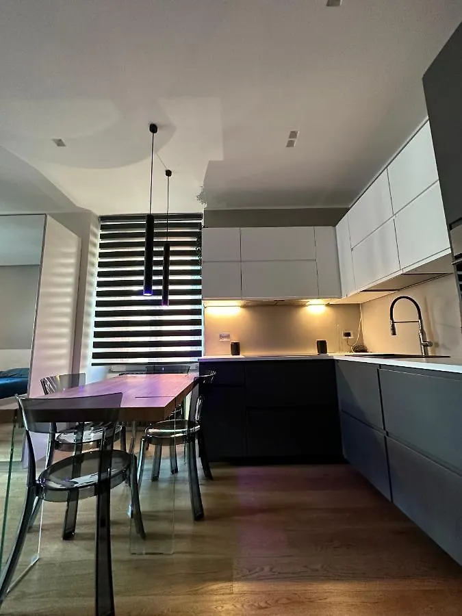 Lr Deluxe Apartments - Fondazione Prada - Metro M3 Милан Италия