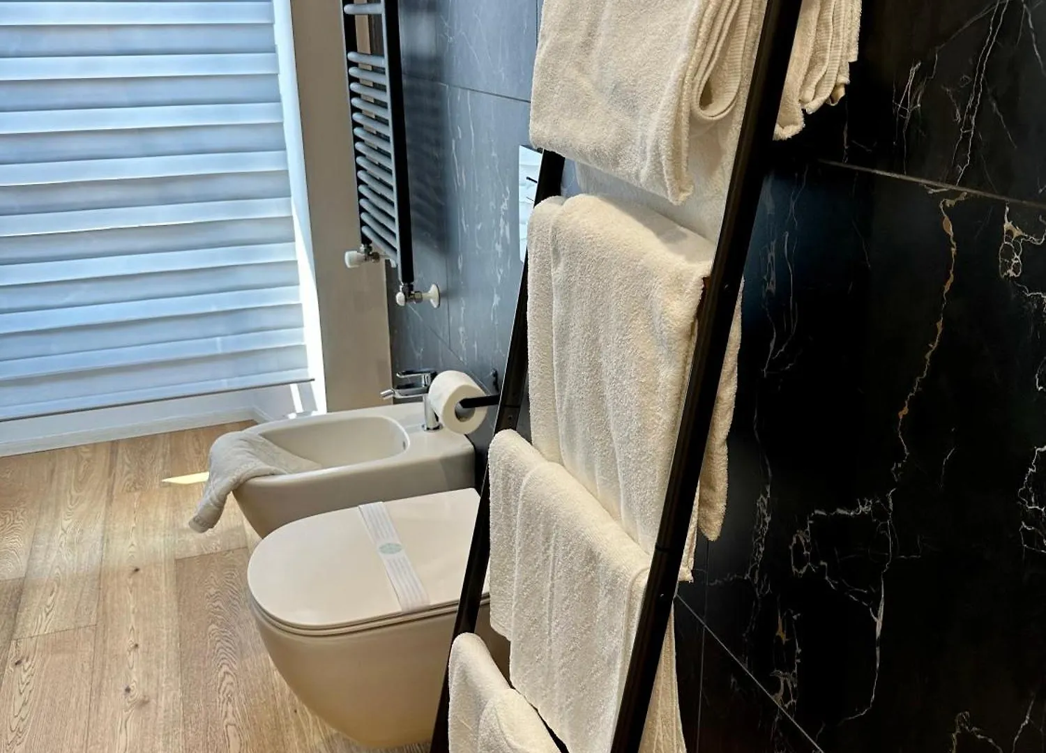 Lr Deluxe Apartments - Fondazione Prada - Metro M3 Милан